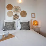 Kanonika Homes Captain's Semesterbostad