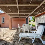 Kanonika Homes Captain's Semesterbostad