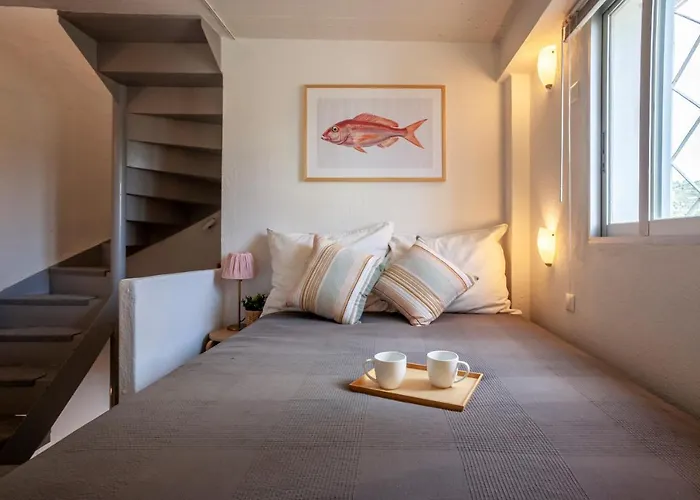 Kanonika Homes Captain's *