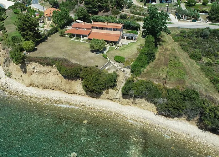 Alterra Captain's Casa de Férias Néos Marmarás